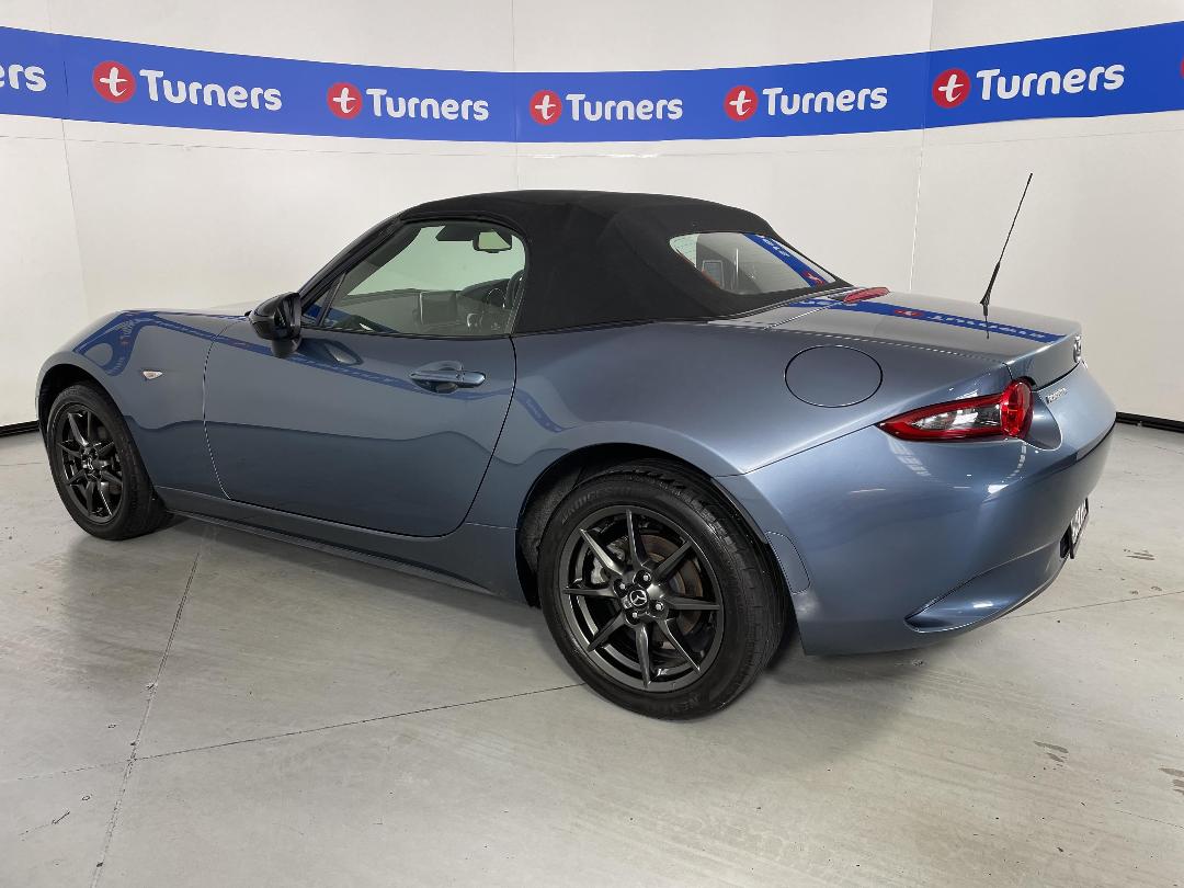 Photo '5' of Mazda Roadster Photo '5' of Mazda Roadster