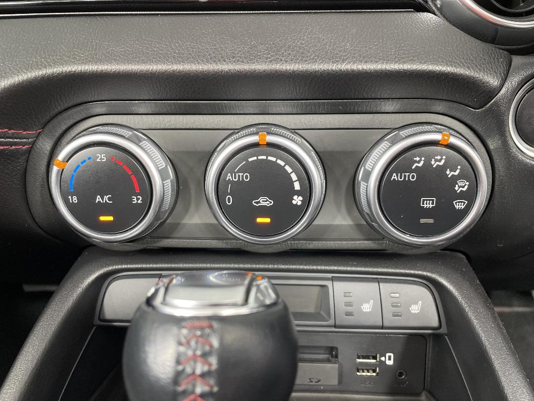 Photo '25' of Mazda Roadster Photo '25' of Mazda Roadster