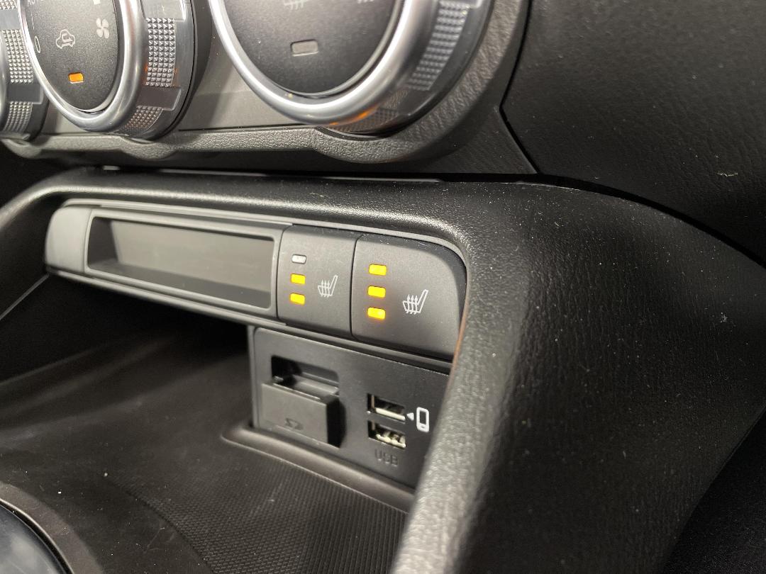 Photo '26' of Mazda Roadster Photo '26' of Mazda Roadster