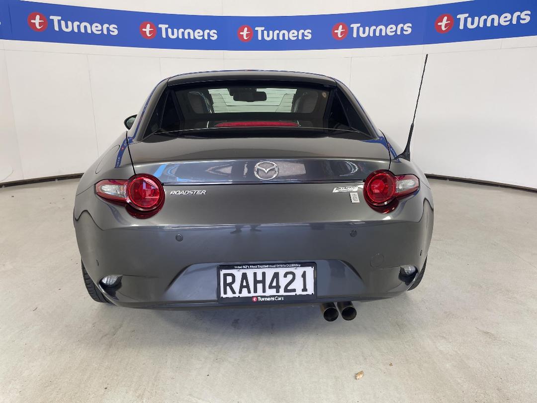 Photo '6' of Mazda Roadster