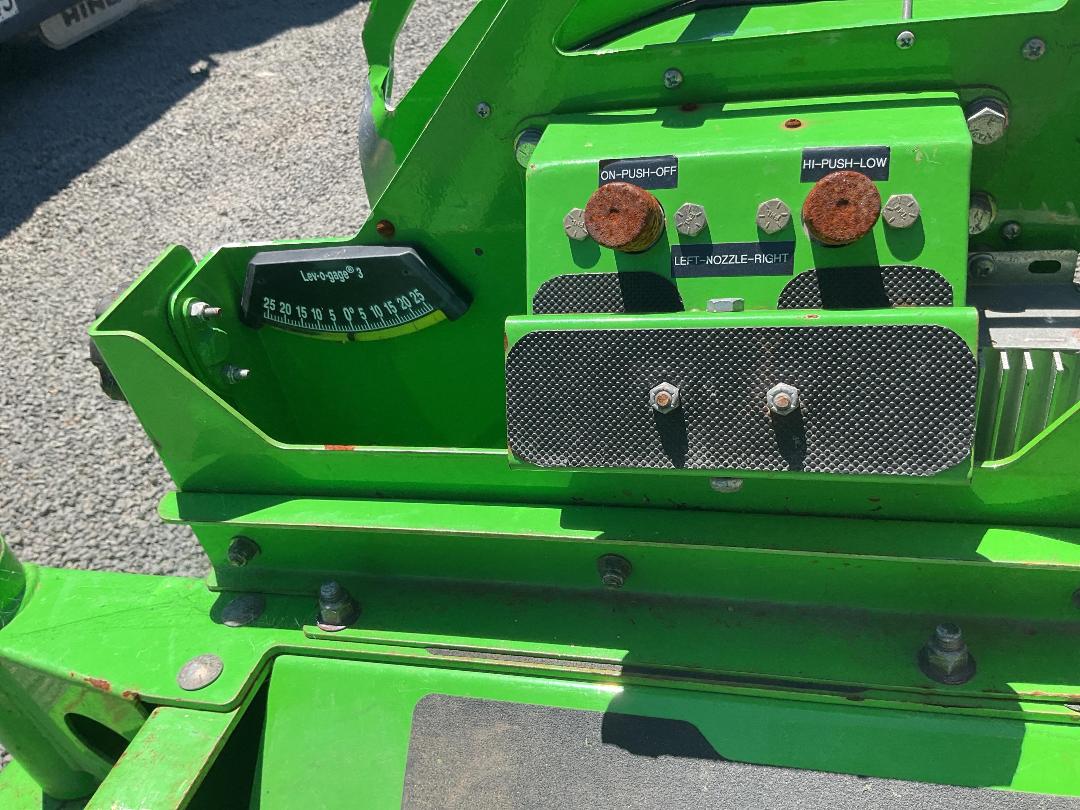 Photo '15' of Mean Green Chaos 60 Mower Photo '15' of Mean Green Chaos 60 Mower