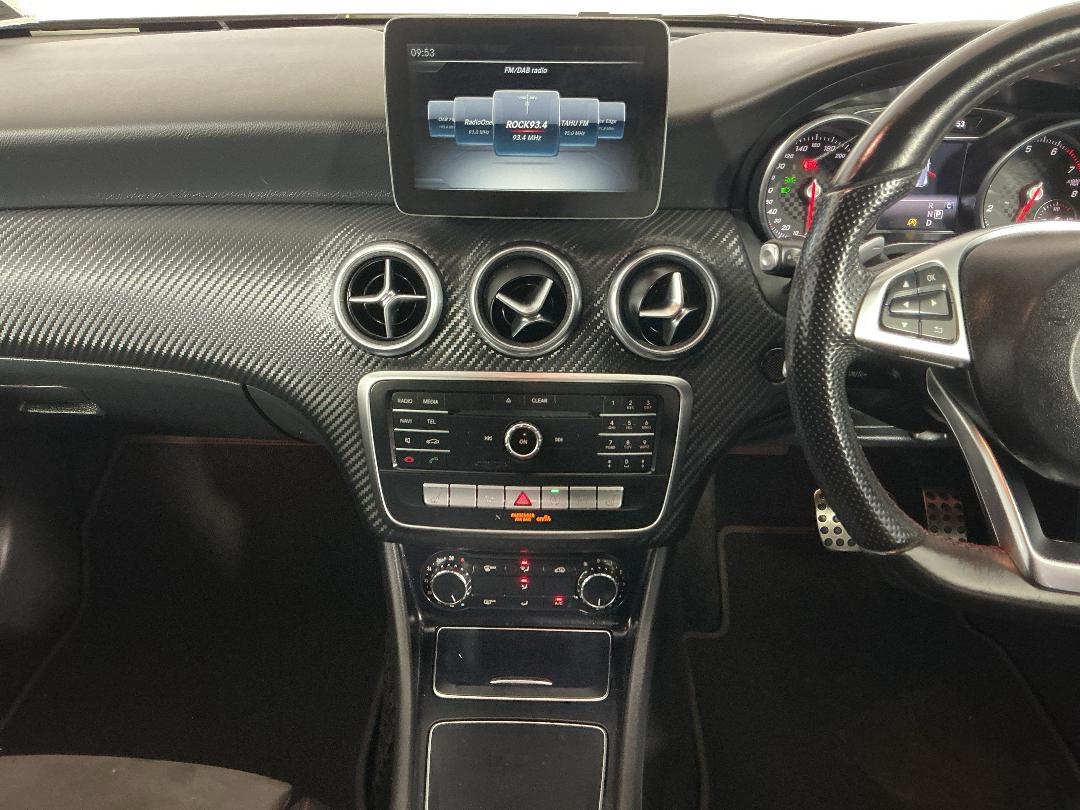 Photo '18' of Mercedes-Benz A-Class