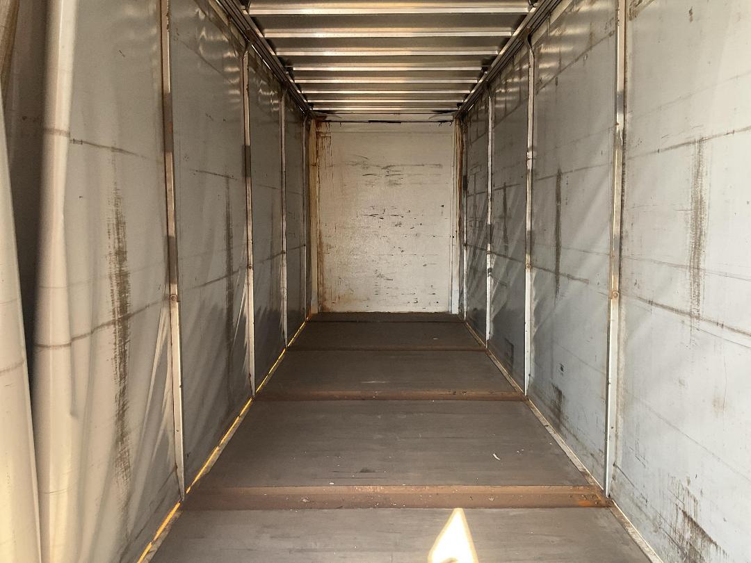 Photo '34' of Mercedes-Benz Arocs RIGID 3253L 8X4 Curtainsider