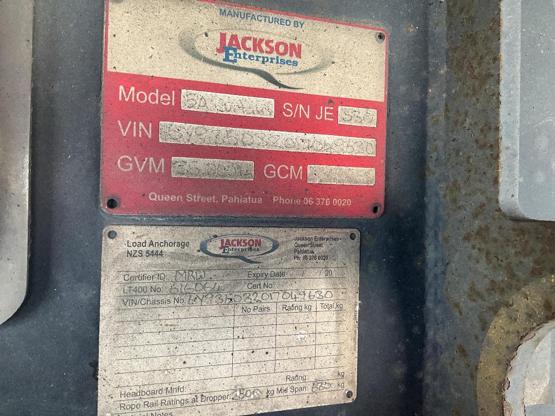 Photo '40' of Mercedes-Benz Arocs RIGID 3253L 8X4 Curtainsider