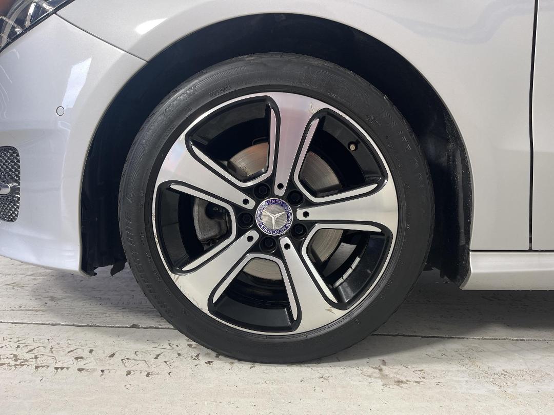 Photo '10' of Mercedes-Benz B-Class