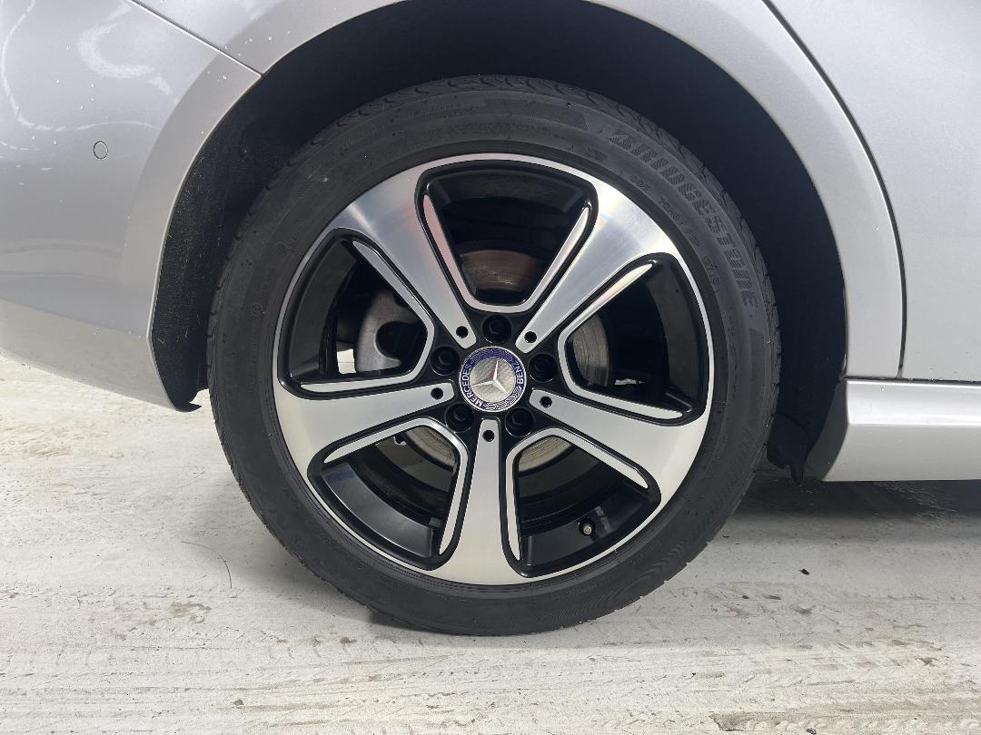 Photo '12' of Mercedes-Benz B-Class