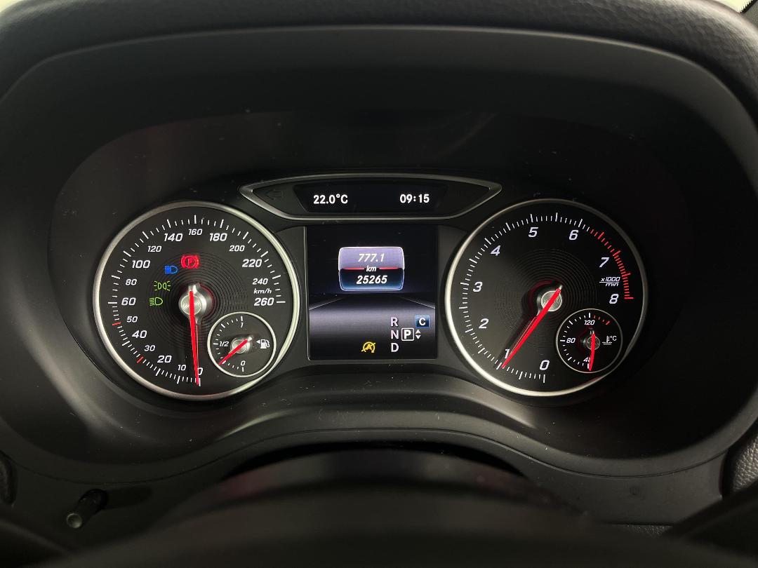 Photo '21' of Mercedes-Benz B-Class