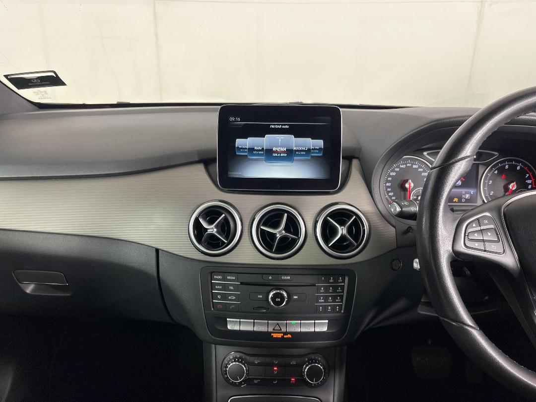 Photo '18' of Mercedes-Benz B-Class