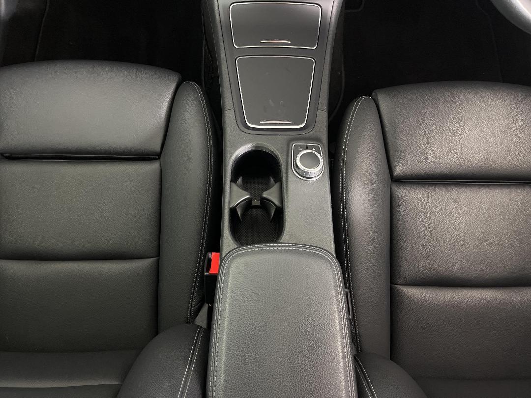 Photo '23' of Mercedes-Benz B-Class