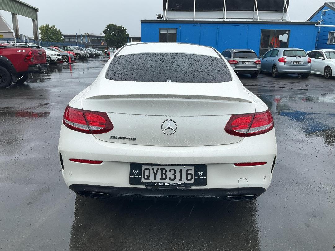 Photo '6' of Mercedes-Benz C