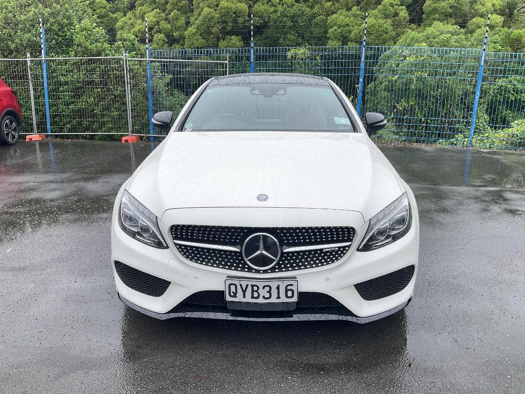 Photo '2' of Mercedes-Benz C