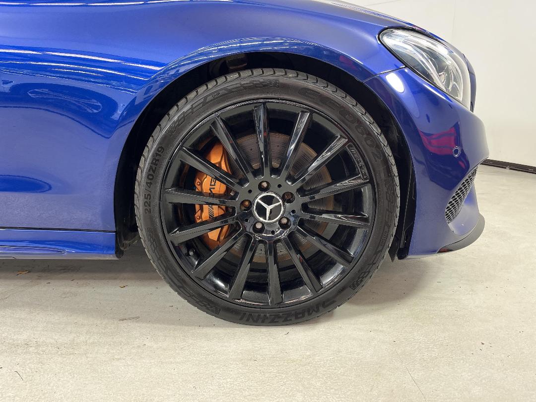 Photo '9' of Mercedes-Benz C-Class Photo '9' of Mercedes-Benz C-Class