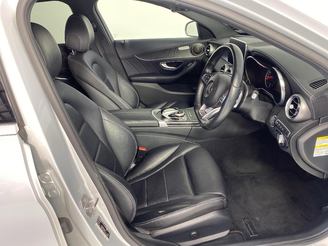 Photo '16' of Mercedes-Benz C-Class Photo '16' of Mercedes-Benz C-Class