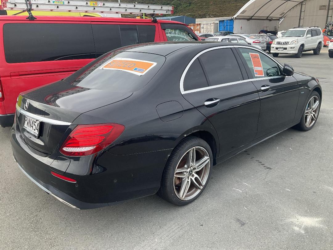 Photo '5' of Mercedes-Benz E350 E Hybrid