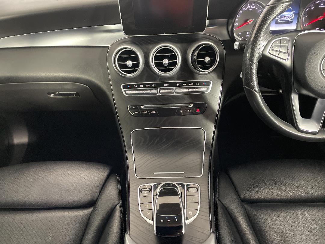 Photo '18' of Mercedes-Benz GLC220D Photo '18' of Mercedes-Benz GLC220D