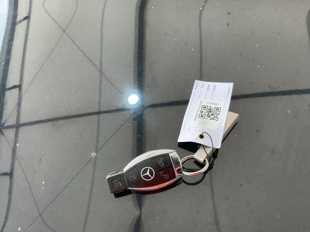 Photo '16' of Mercedes-Benz V-Class V250 D Avantgarde Photo '16' of Mercedes-Benz V-Class V250 D Avantgarde