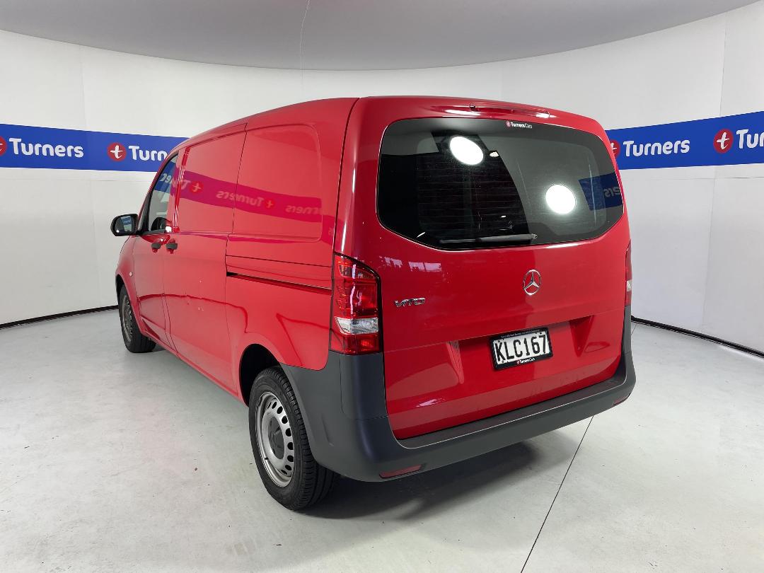 Photo '5' of Mercedes-Benz Vito Photo '5' of Mercedes-Benz Vito