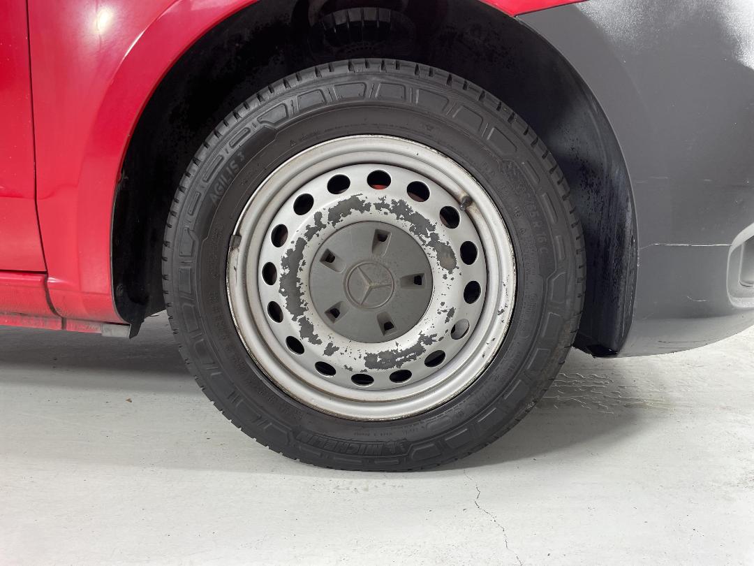 Photo '9' of Mercedes-Benz Vito Photo '9' of Mercedes-Benz Vito