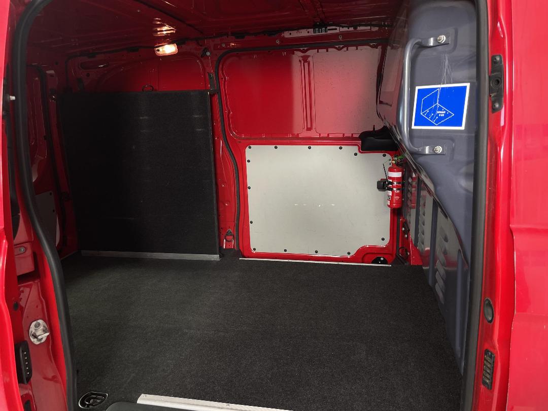 Photo '19' of Mercedes-Benz Vito Photo '19' of Mercedes-Benz Vito