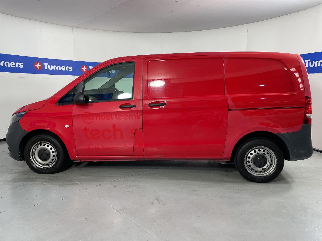 Photo '22' of Mercedes-Benz Vito