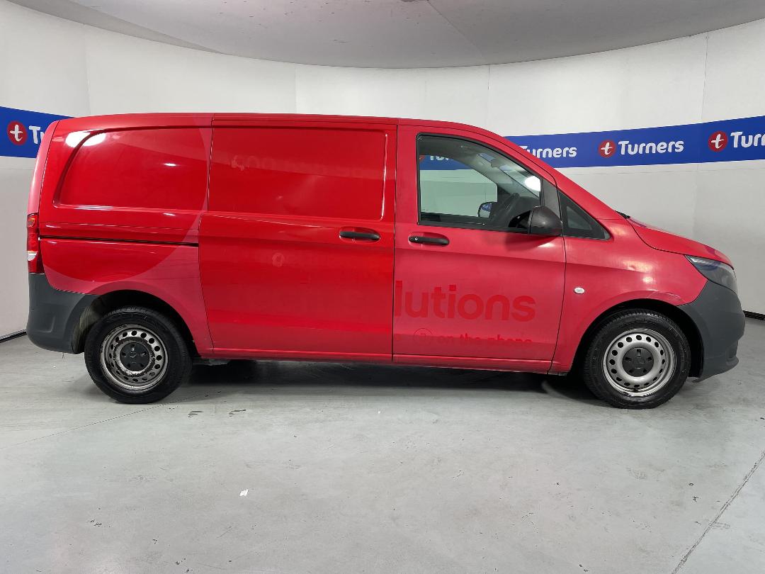 Photo '21' of Mercedes-Benz Vito