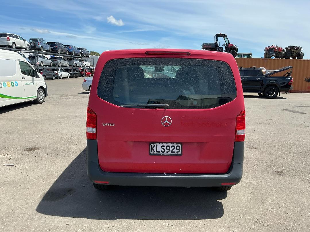 Photo '5' of Mercedes-Benz Vito 114 SWB