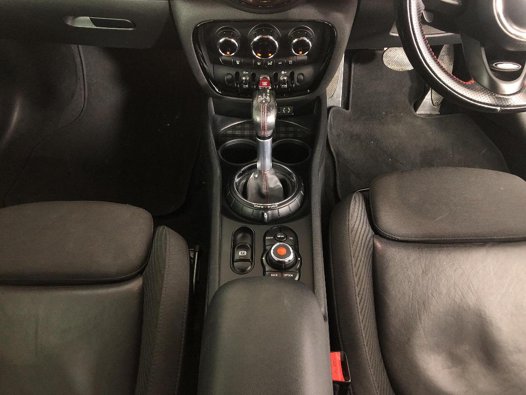 Photo '18' of Mini Clubman