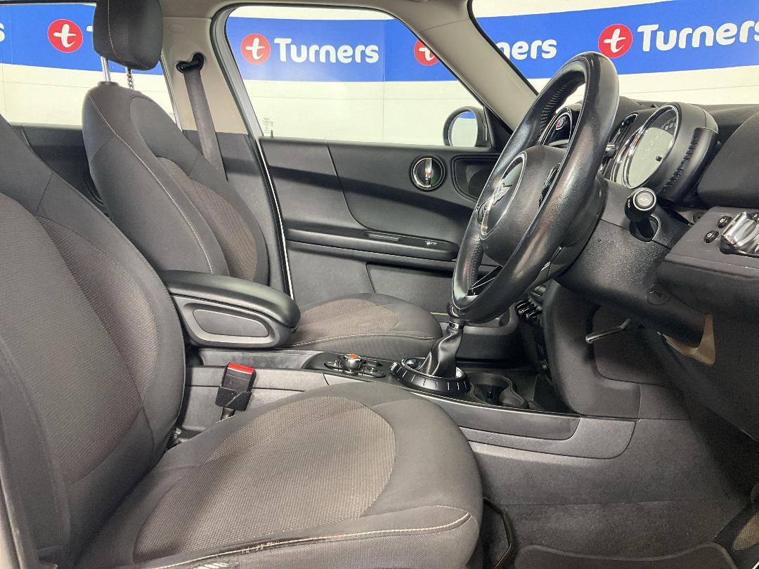 Photo '16' of Mini Countryman