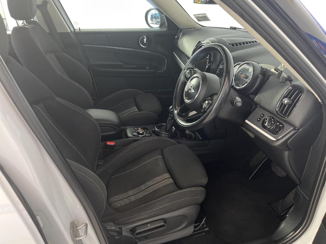 Photo '16' of Mini Countryman