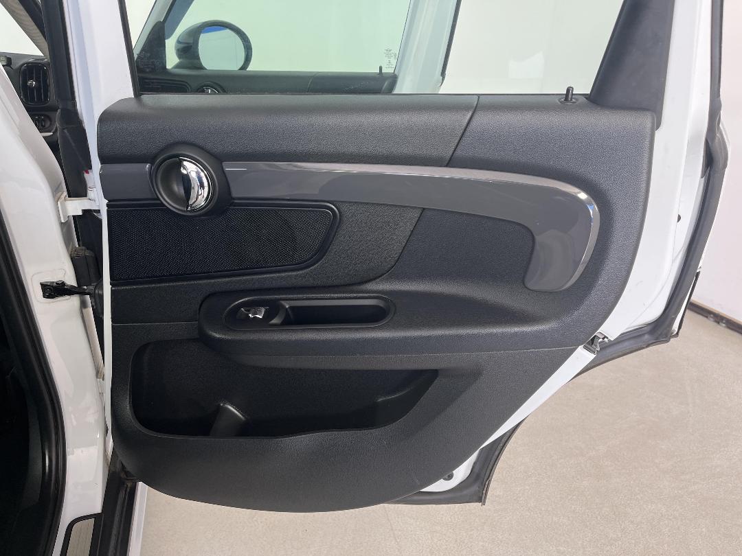 Photo '19' of Mini Countryman