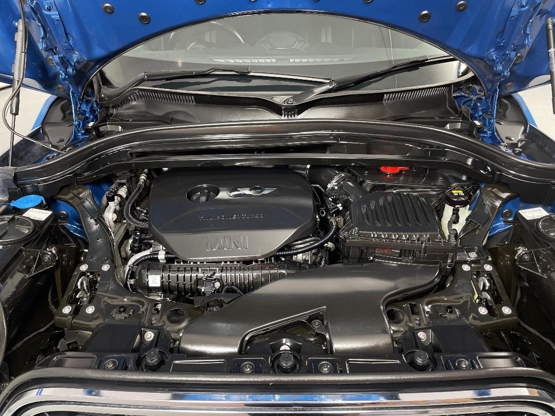 Photo '13' of Mini Countryman