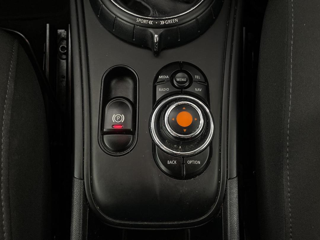 Photo '23' of Mini Countryman