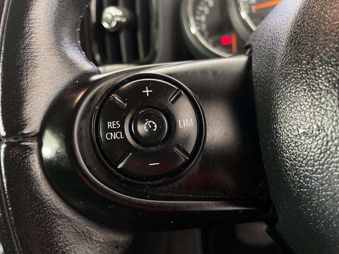 Photo '25' of Mini Countryman