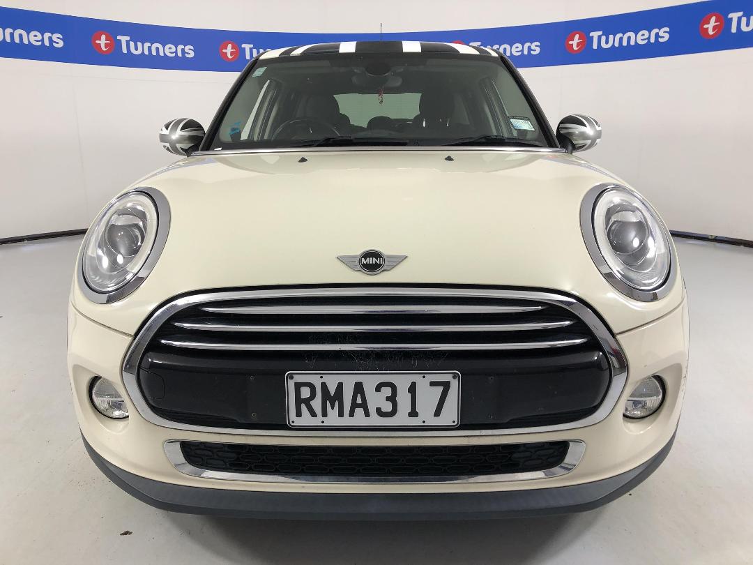 Photo '2' of Mini Hatch