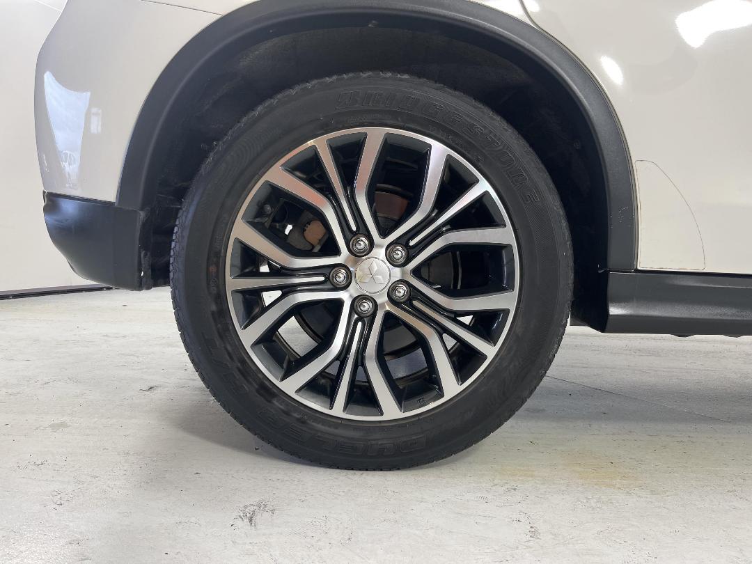 Photo '12' of Mitsubishi ASX