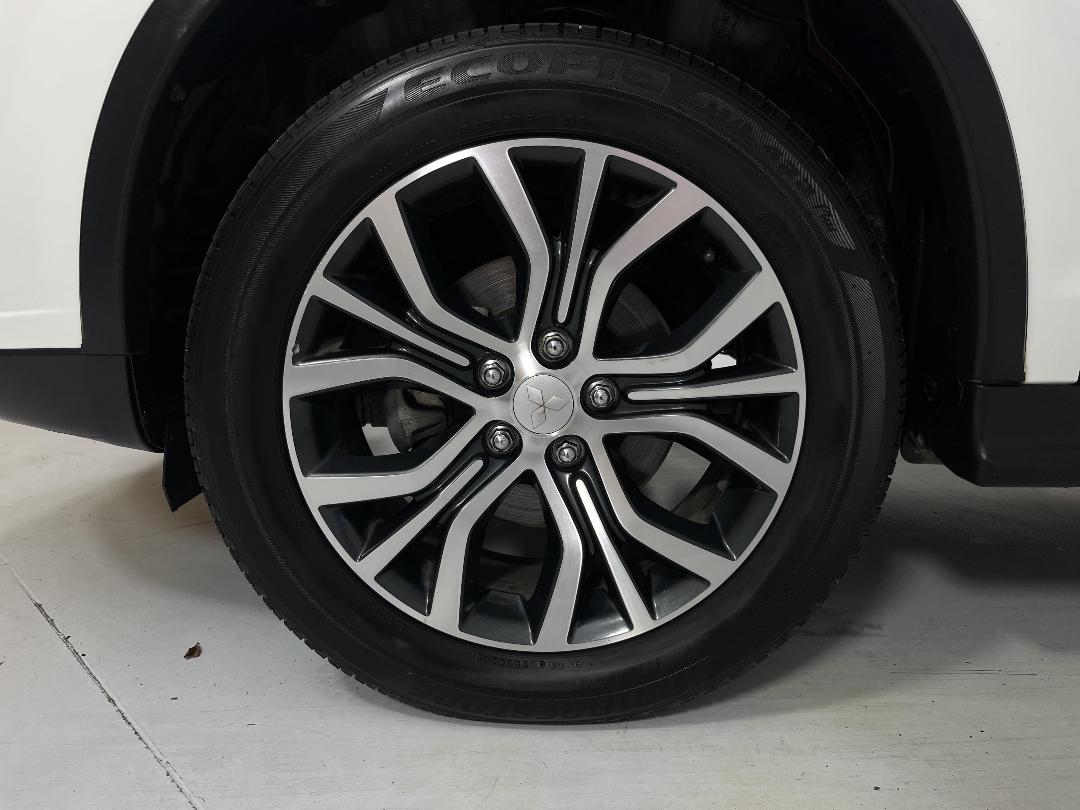 Photo '10' of Mitsubishi ASX