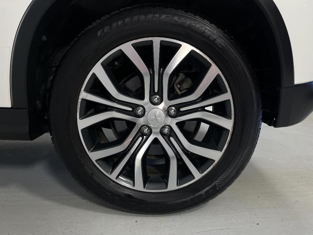 Photo '11' of Mitsubishi ASX