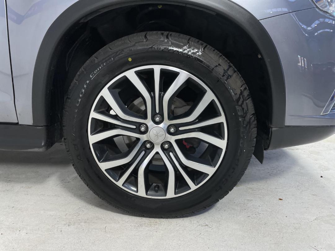 Photo '7' of Mitsubishi ASX XLS Photo '7' of Mitsubishi ASX XLS