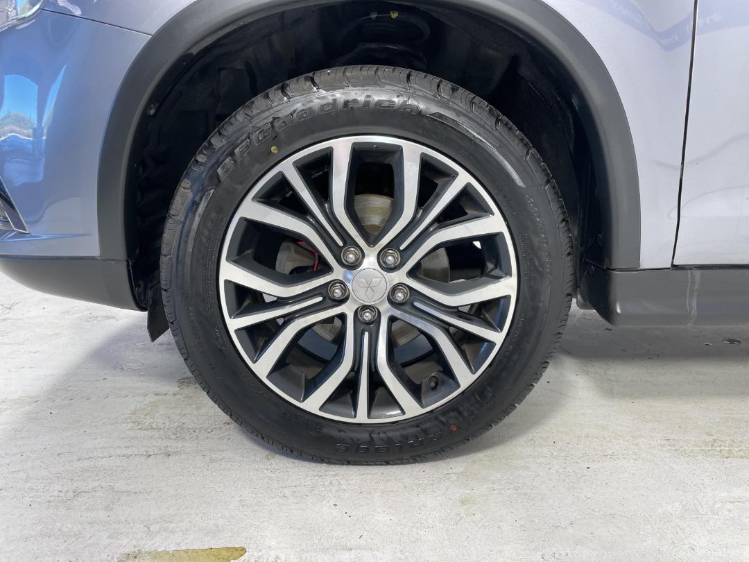 Photo '8' of Mitsubishi ASX XLS Photo '8' of Mitsubishi ASX XLS