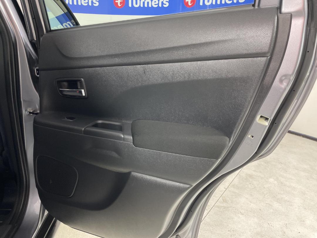 Photo '17' of Mitsubishi ASX XLS Photo '17' of Mitsubishi ASX XLS