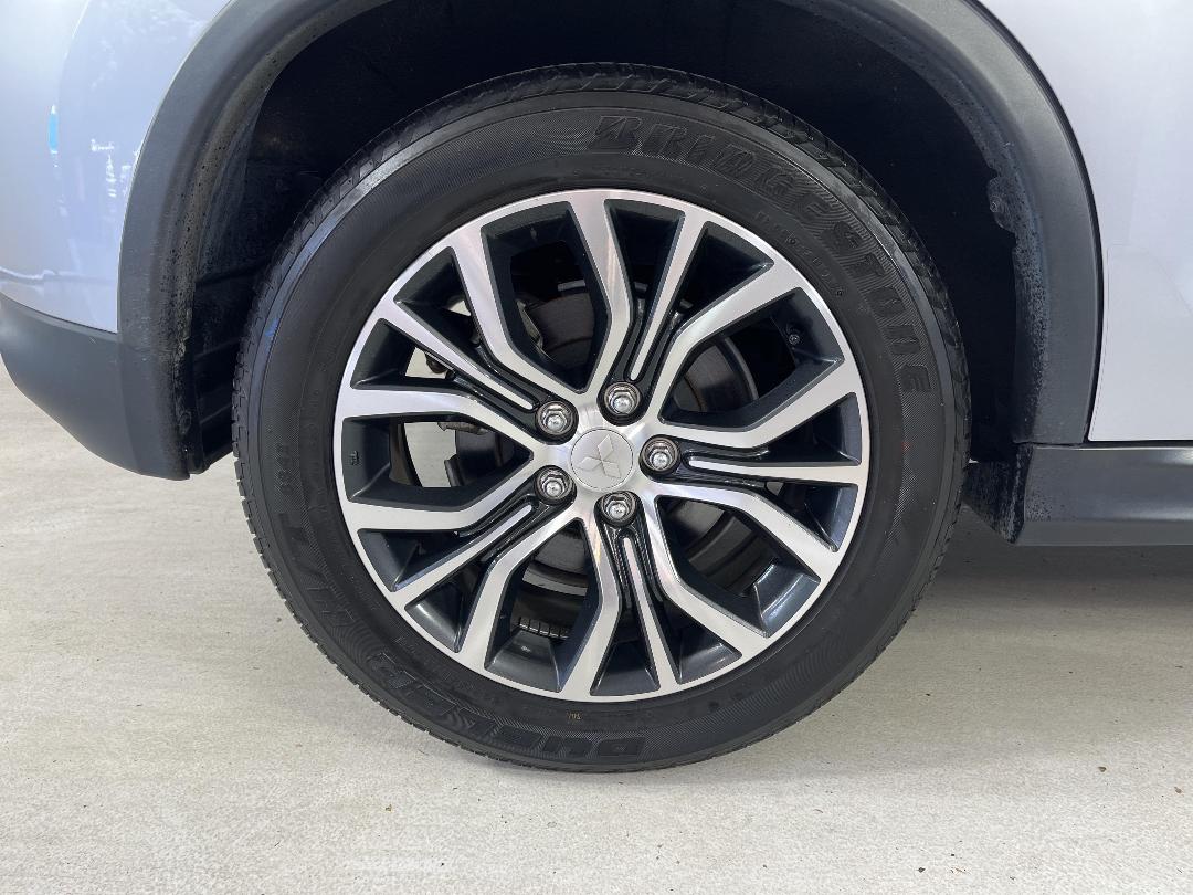 Photo '12' of Mitsubishi ASX Photo '12' of Mitsubishi ASX