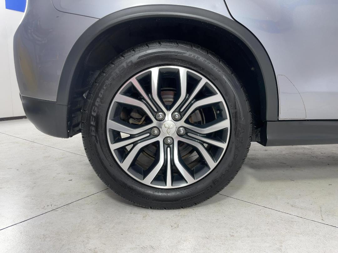 Photo '12' of Mitsubishi ASX Photo '12' of Mitsubishi ASX