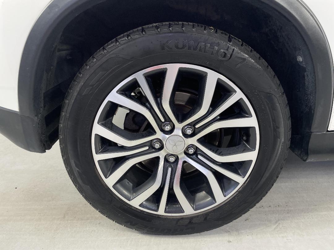 Photo '12' of Mitsubishi ASX Photo '12' of Mitsubishi ASX