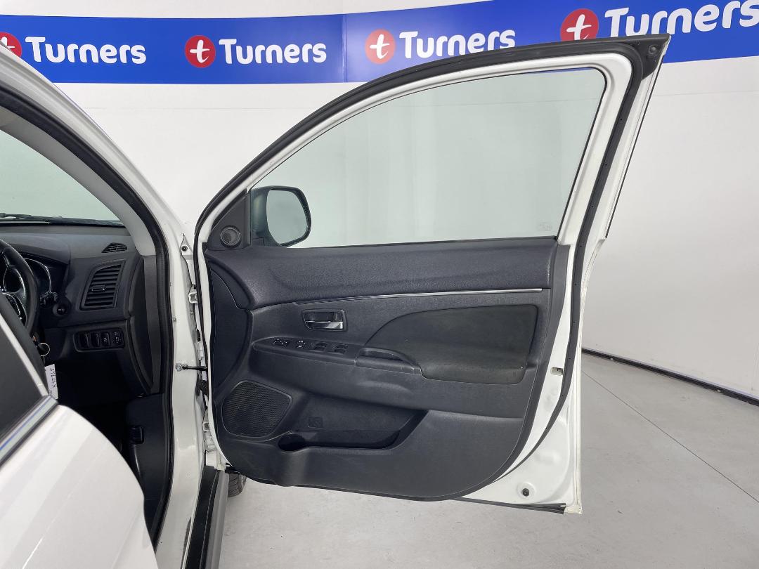 Photo '15' of Mitsubishi ASX Photo '15' of Mitsubishi ASX