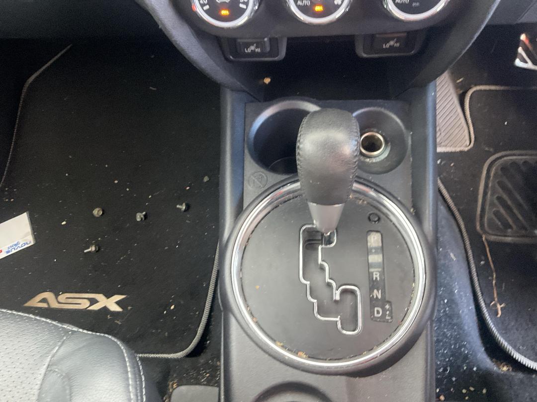 Photo '12' of Mitsubishi ASX VRX