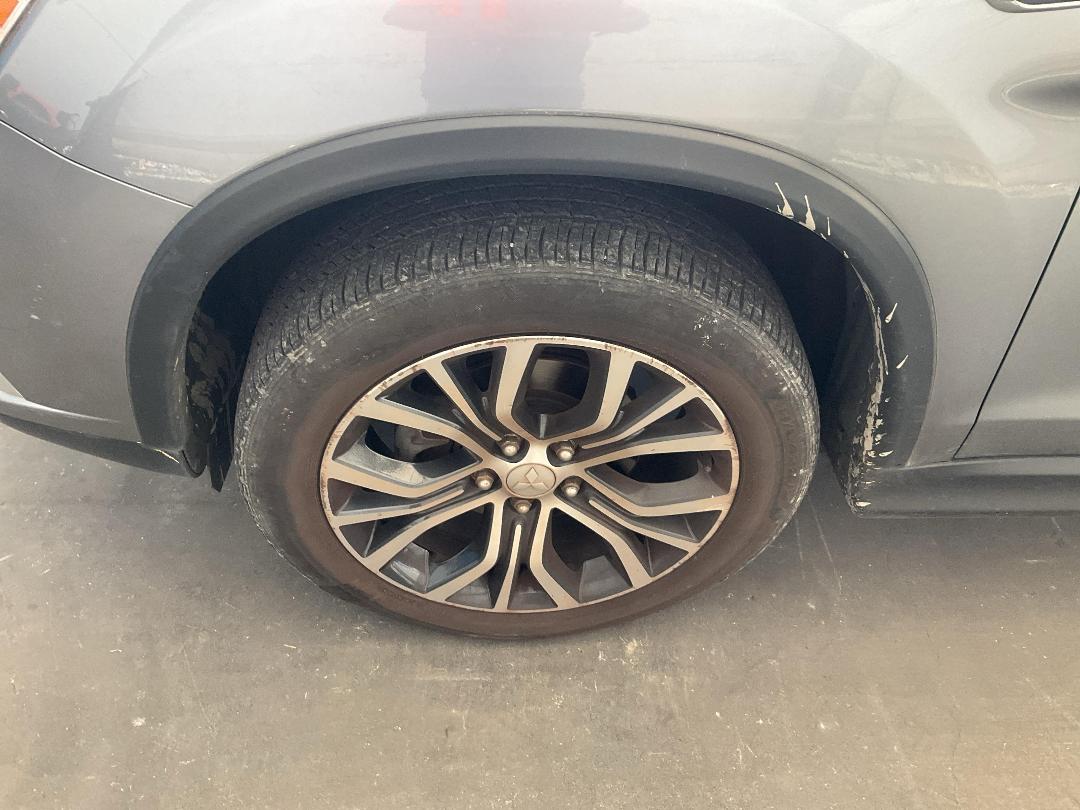 Photo '18' of Mitsubishi ASX VRX