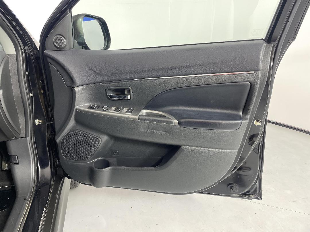 Photo '15' of Mitsubishi ASX