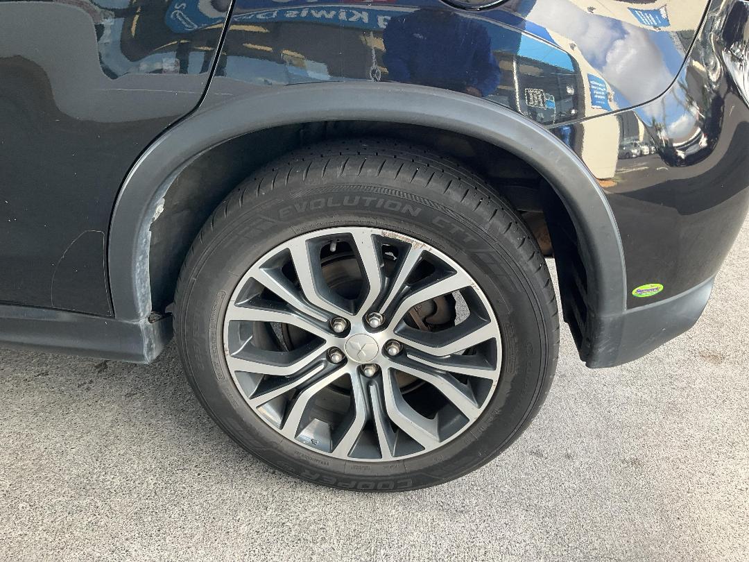 Photo '11' of Mitsubishi ASX VRX