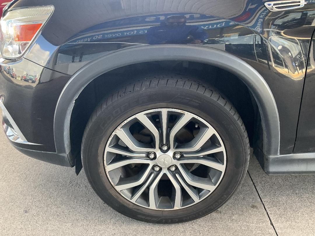 Photo '5' of Mitsubishi ASX VRX