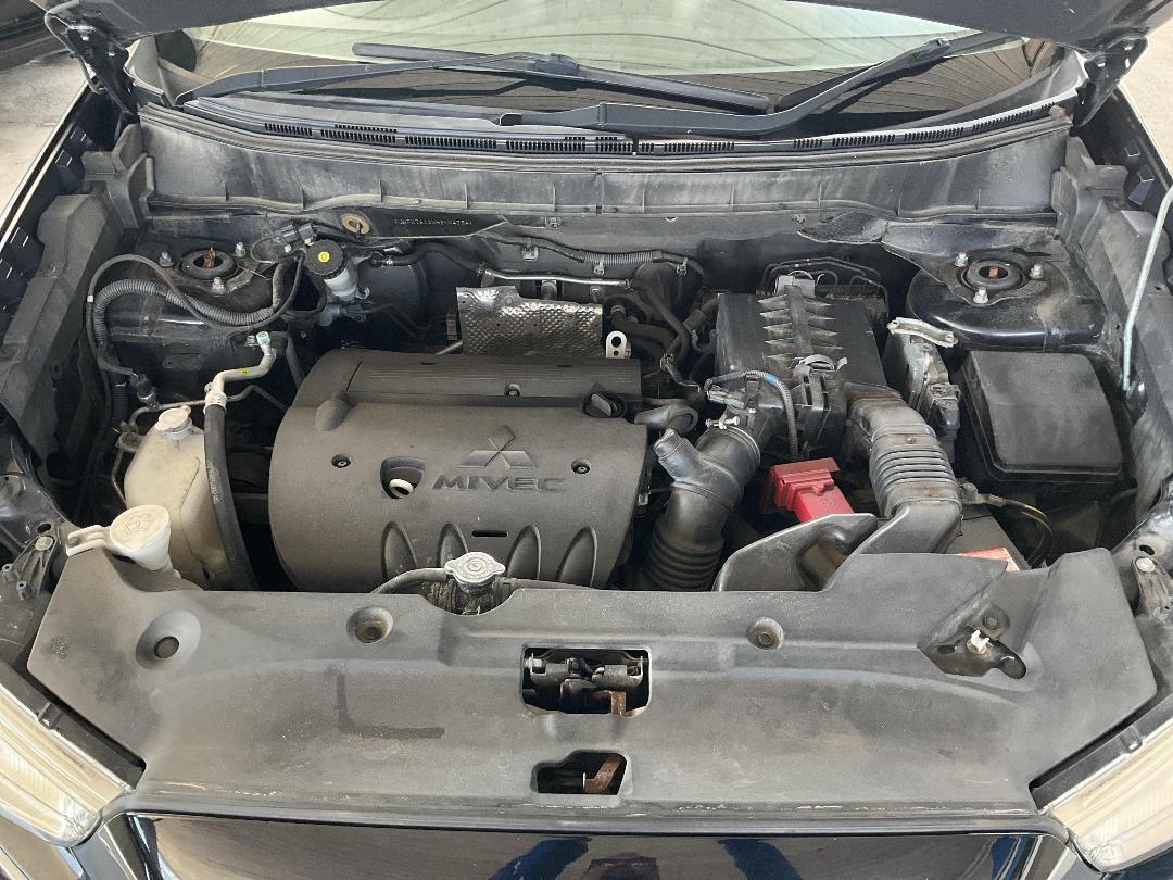 Photo '6' of Mitsubishi ASX VRX